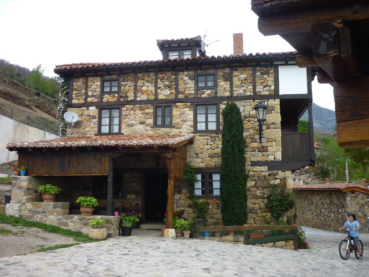 Posada Torcaz Cahecho Exterior photo